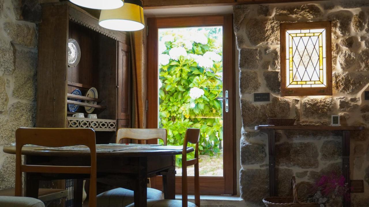Casa La Trinidad - Ribeira Sacra Apartment Nogueira De Ramuin Luaran gambar